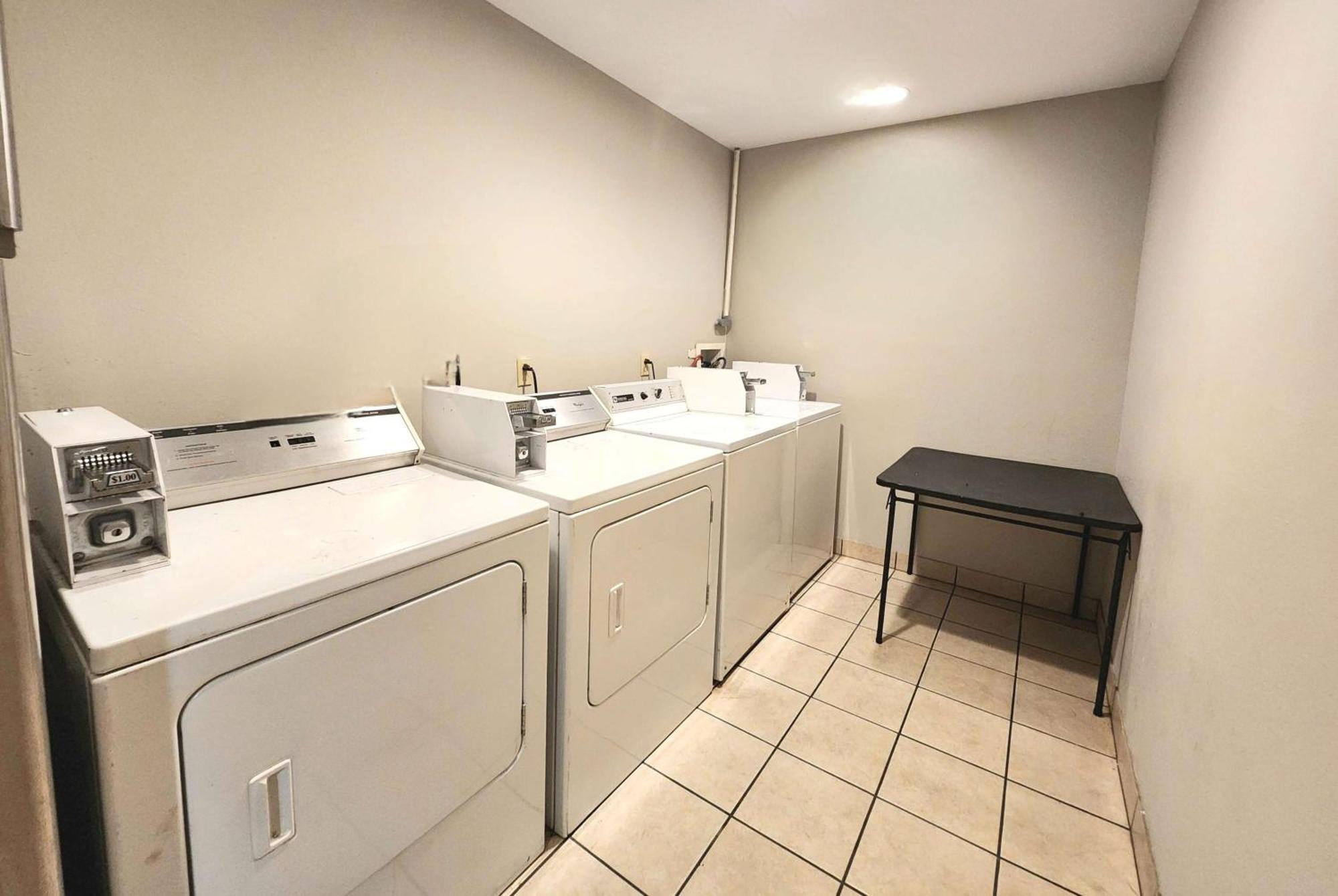 Days Inn & Suites By Wyndham Thibodaux Eksteriør billede