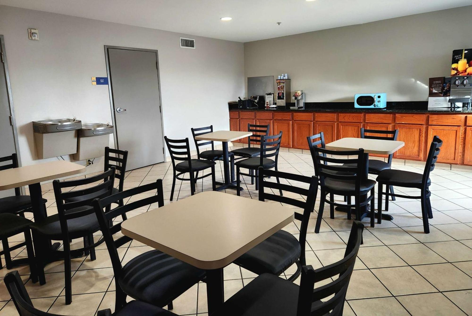Days Inn & Suites By Wyndham Thibodaux Eksteriør billede